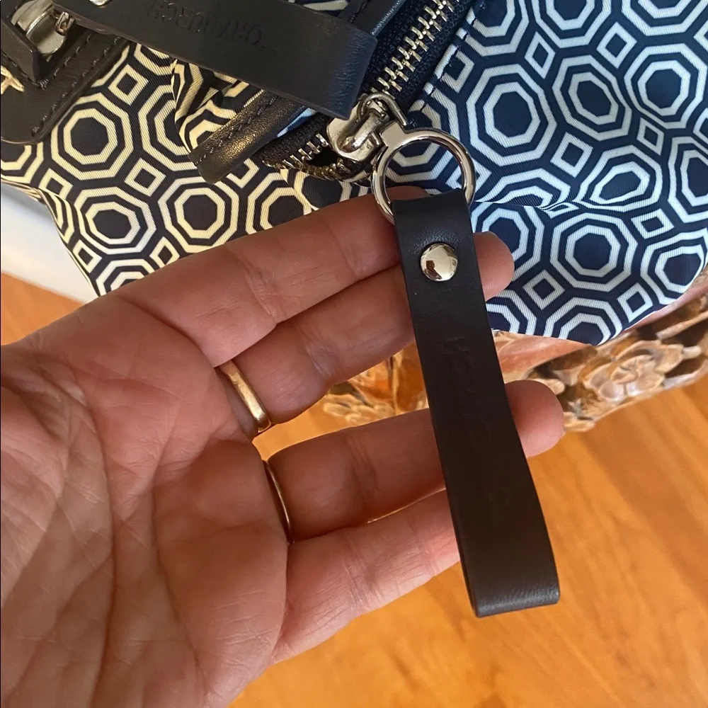 💙🤍Stylish Blue Tory Burch Nylon Fanny Pack💙🤍